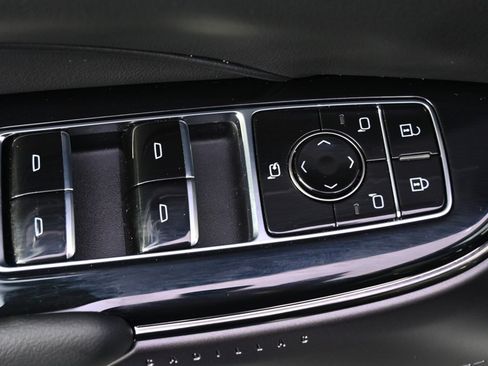 New 2025 Cadillac Lyriq Sport image 23