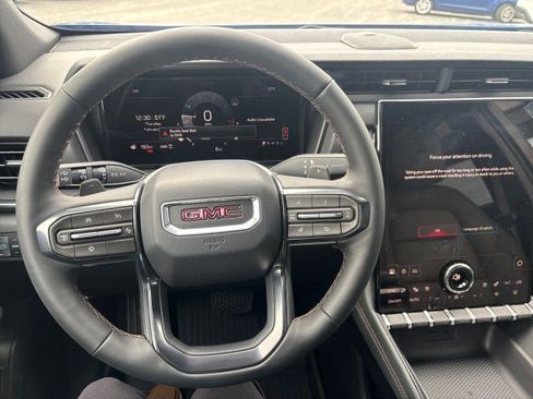 New 2026 GMC Terrain AT4 w/ Convenience Package III image 17