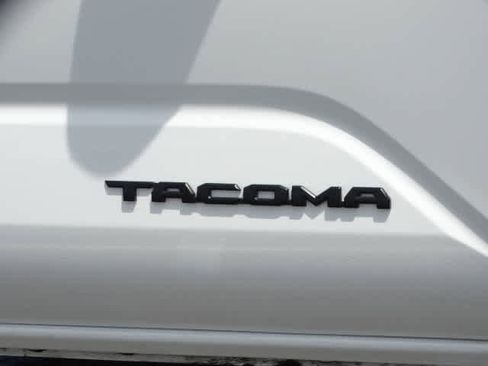 Used 2024 Toyota Tacoma TRD Off-Road w/ TRD Off Road Upgrade Package image 9
