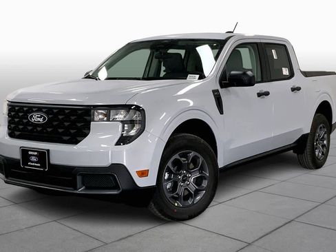 New 2026 Ford Maverick XLT image 22