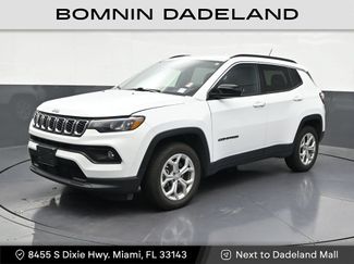 Used 2024 Jeep Compass Latitude AWD/4WD video 1