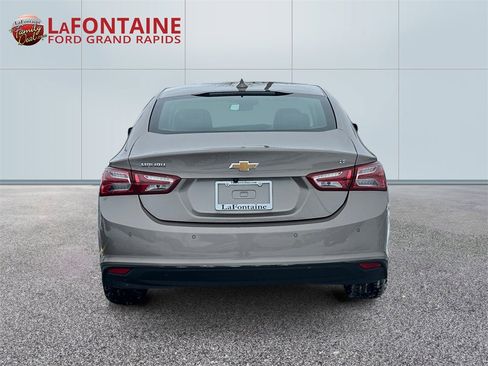 Used 2024 Chevrolet Malibu LT image 6