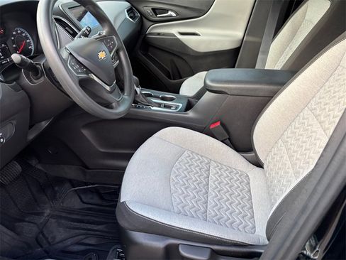 Certified 2024 Chevrolet Equinox LS image 9