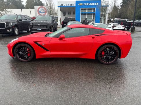Used 2017 Chevrolet Corvette Stingray Coupe w/ Z51 3LT image 8