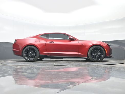 Used 2021 Chevrolet Camaro LT RWD image 38