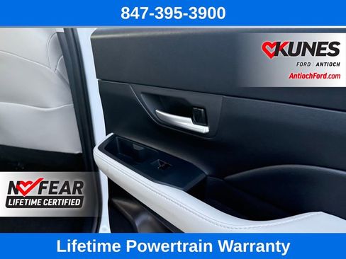 Used 2024 Toyota Grand Highlander XLE image 19