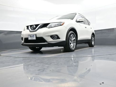 Used 2014 Nissan Rogue SL w/ SL Premium Package image 26