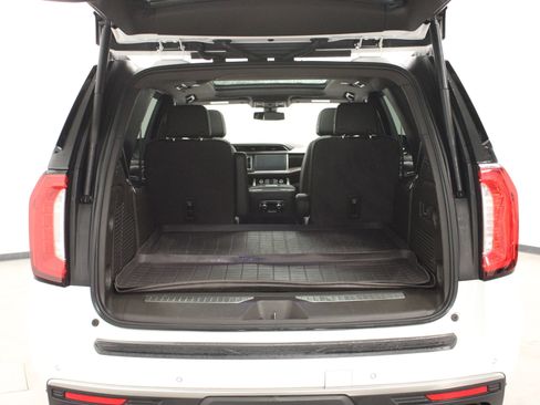 Used 2022 GMC Yukon Denali image 14