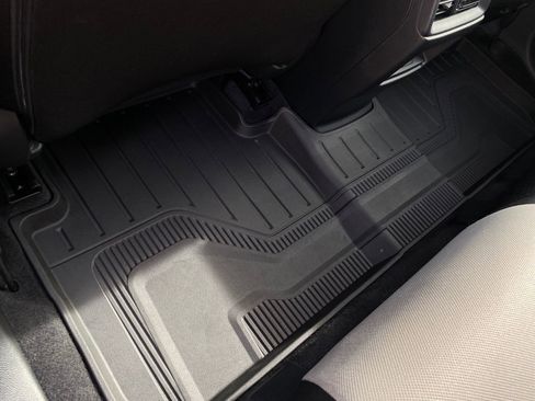 Used 2024 Honda CR-V EX image 30