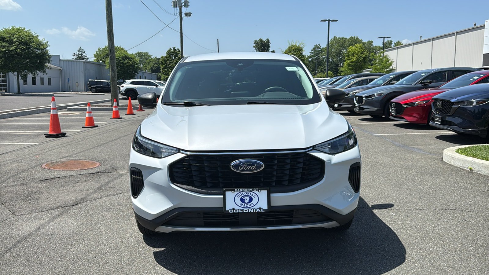 Used 2025 Ford Escape Active AWD/4WD image 2