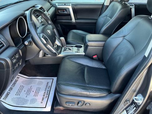 Used 2013 Toyota 4Runner Limited AWD/4WD image 13