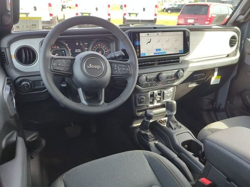 New 2025 Jeep Gladiator Sport image 15