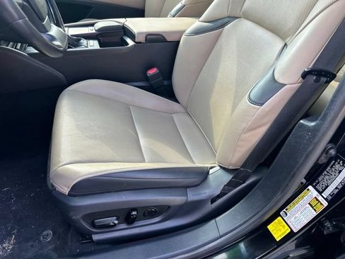 Used 2021 Lexus ES 350 w/ Premium Package FWD image 11