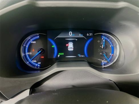 Used 2025 Toyota RAV4 LE image 14