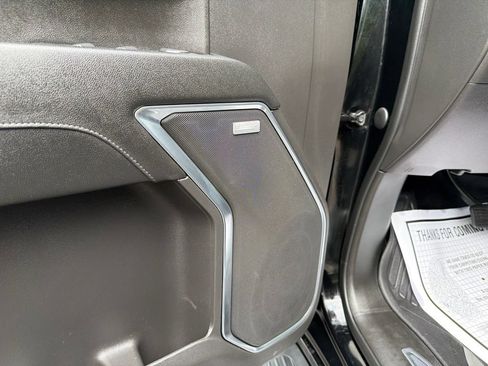 Used 2023 GMC Sierra 1500 SLT AWD/4WD image 15