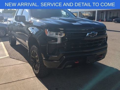 Certified 2022 Chevrolet Silverado 1500 LT Trail Boss w/ LT Trail Boss Premium Package AWD/4WD image 8