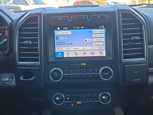 Used 2019 Ford Expedition Limited w/ Equipment Group 301A image 29