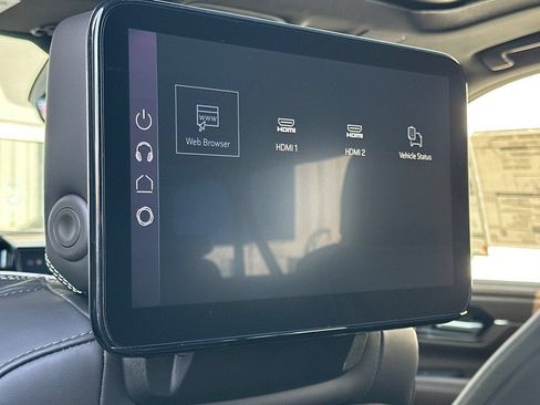 New 2026 GMC Yukon XL Denali Ultimate AWD/4WD image 13