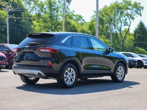 Certified 2023 Ford Escape Active AWD/4WD image 5