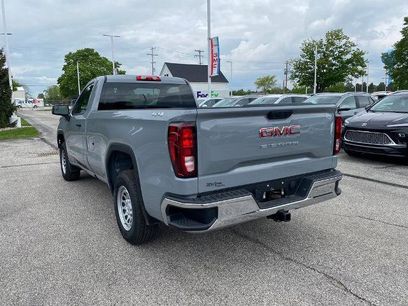 New 2025 GMC Sierra 1500 Pro w/ Pro Value Package
