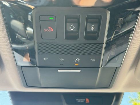 New 2025 Mitsubishi Outlander SEL image 36