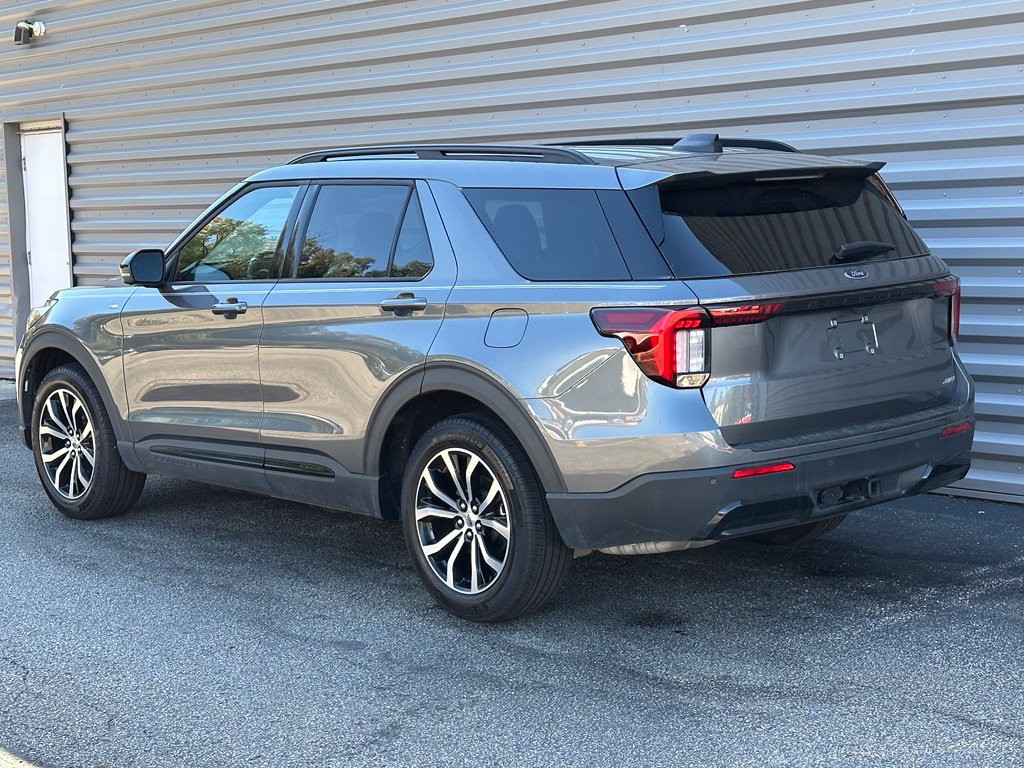New 2026 Ford Explorer ST-Line AWD/4WD image 35