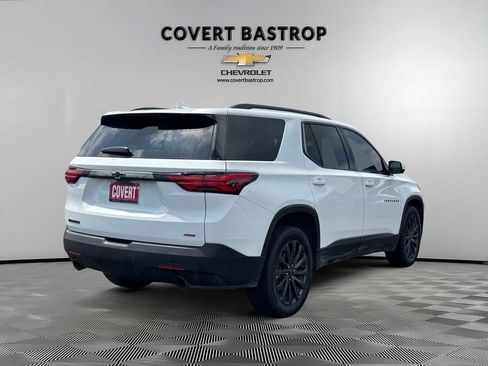 Used 2023 Chevrolet Traverse RS FWD image 5