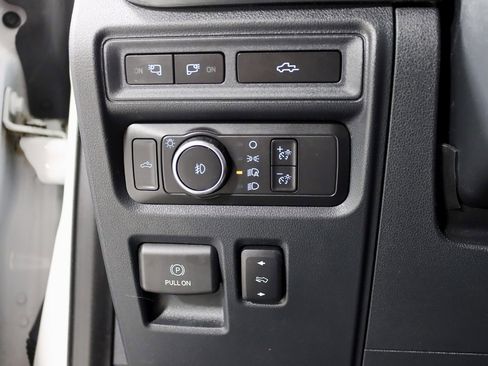 Used 2021 Ford F150 Lariat w/ Equipment Group 502A High image 16