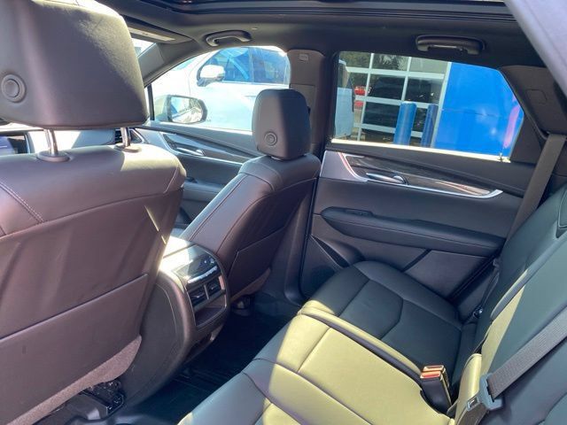 Used 2026 Cadillac XT5 Sportv w/ LPO, Floor Liner Package AWD/4WD image 35