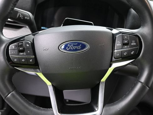Certified 2026 Ford Explorer Platinum AWD/4WD image 15