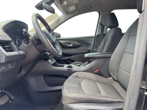 Used 2022 GMC Terrain SLE w/ Driver Convenience Package FWD image 10
