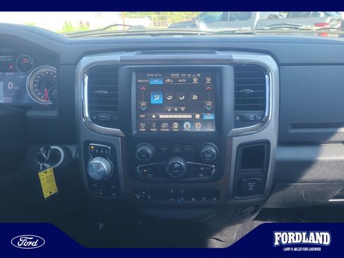 Used 2014 RAM 1500 Laramie AWD/4WD image 12