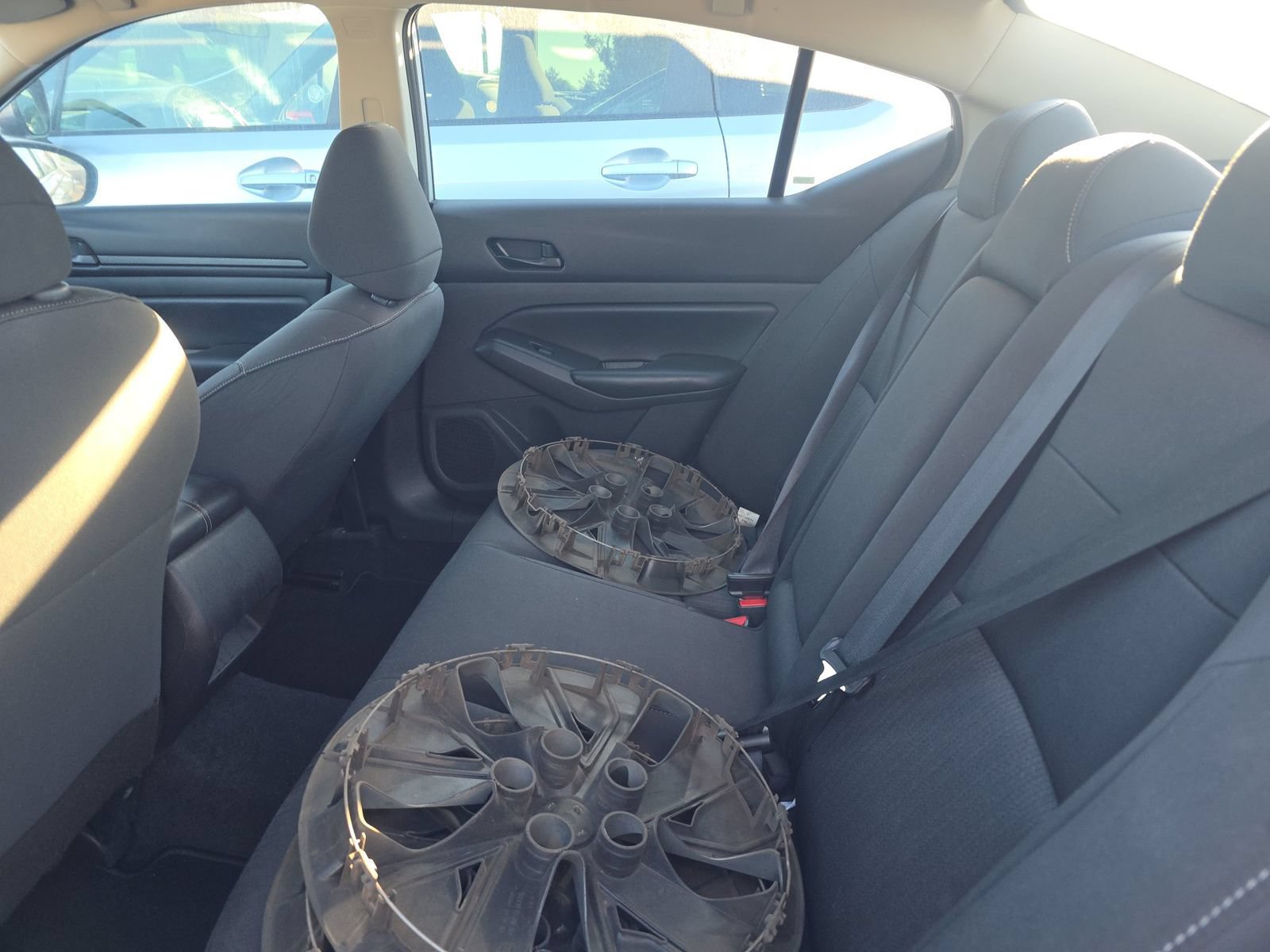 Used 2023 Nissan Altima 2.5 S FWD image 4