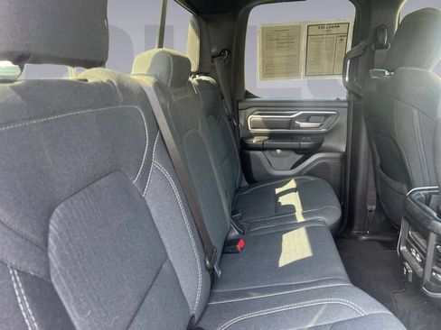 Used 2022 RAM 1500 Big Horn AWD/4WD image 18