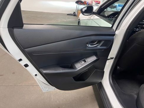 Used 2025 Honda Accord Sport image 19