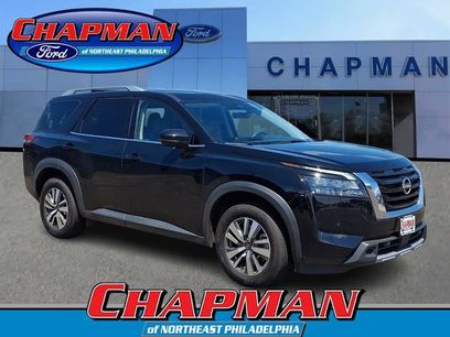 Used 2025 Nissan Pathfinder SL