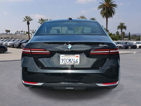 Used 2025 BMW 530i image 6