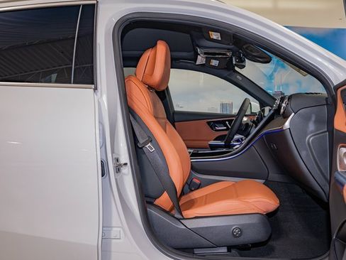 New 2026 Mercedes-Benz GLC 300 4MATIC image 21