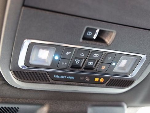 Used 2025 Ford F250 Platinum image 28