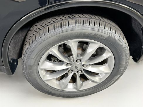 Used 2022 Dodge Durango SXT w/ Anodized Platinum Package image 30