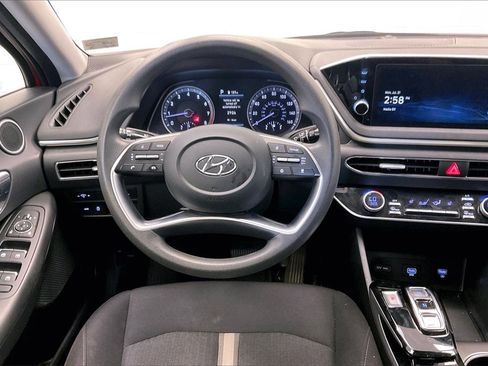 Used 2023 Hyundai Sonata SEL w/ Cargo Package image 4