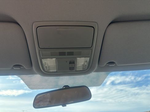 Used 2015 Honda Pilot LX image 35