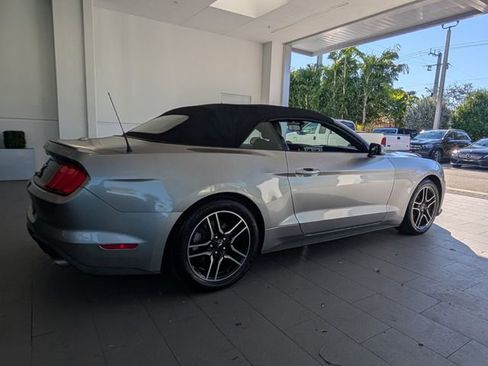 Used 2020 Ford Mustang Premium image 11