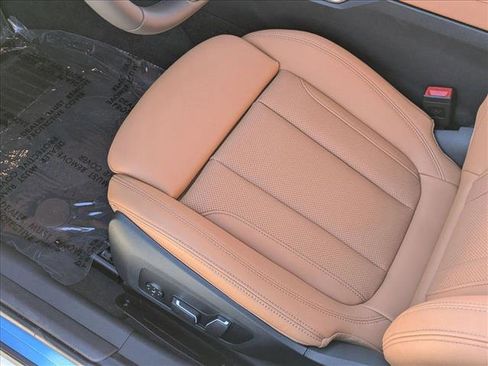 Used 2026 BMW 330i Sedan w/ Convenience Package image 4