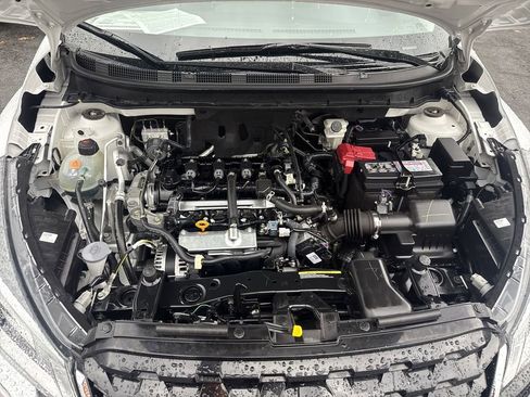 Used 2024 Nissan Kicks SV image 7