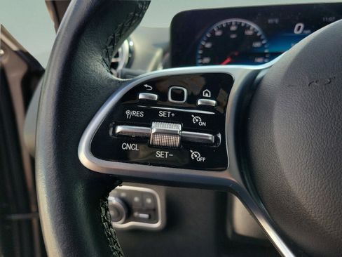 Certified 2022 Mercedes-Benz GLB 250 image 24