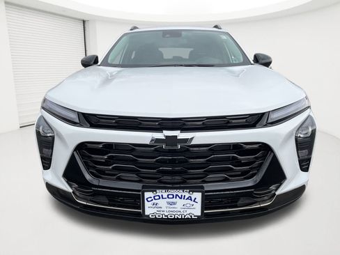 New 2026 Chevrolet Trax ACTIV w/ Sunroof Package image 2