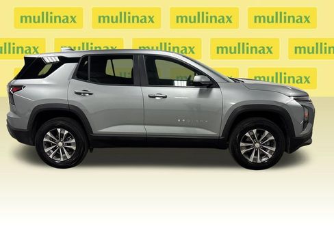 Used 2026 Chevrolet Equinox LT FWD image 20