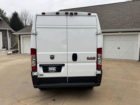 Used 2017 RAM ProMaster 2500 image 5