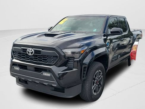 Certified 2025 Toyota Tacoma TRD Sport RWD image 25